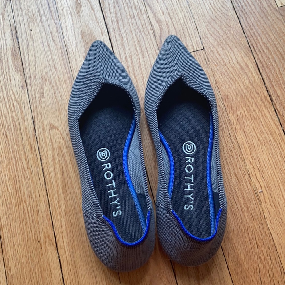 Rothy’s pointed flats
